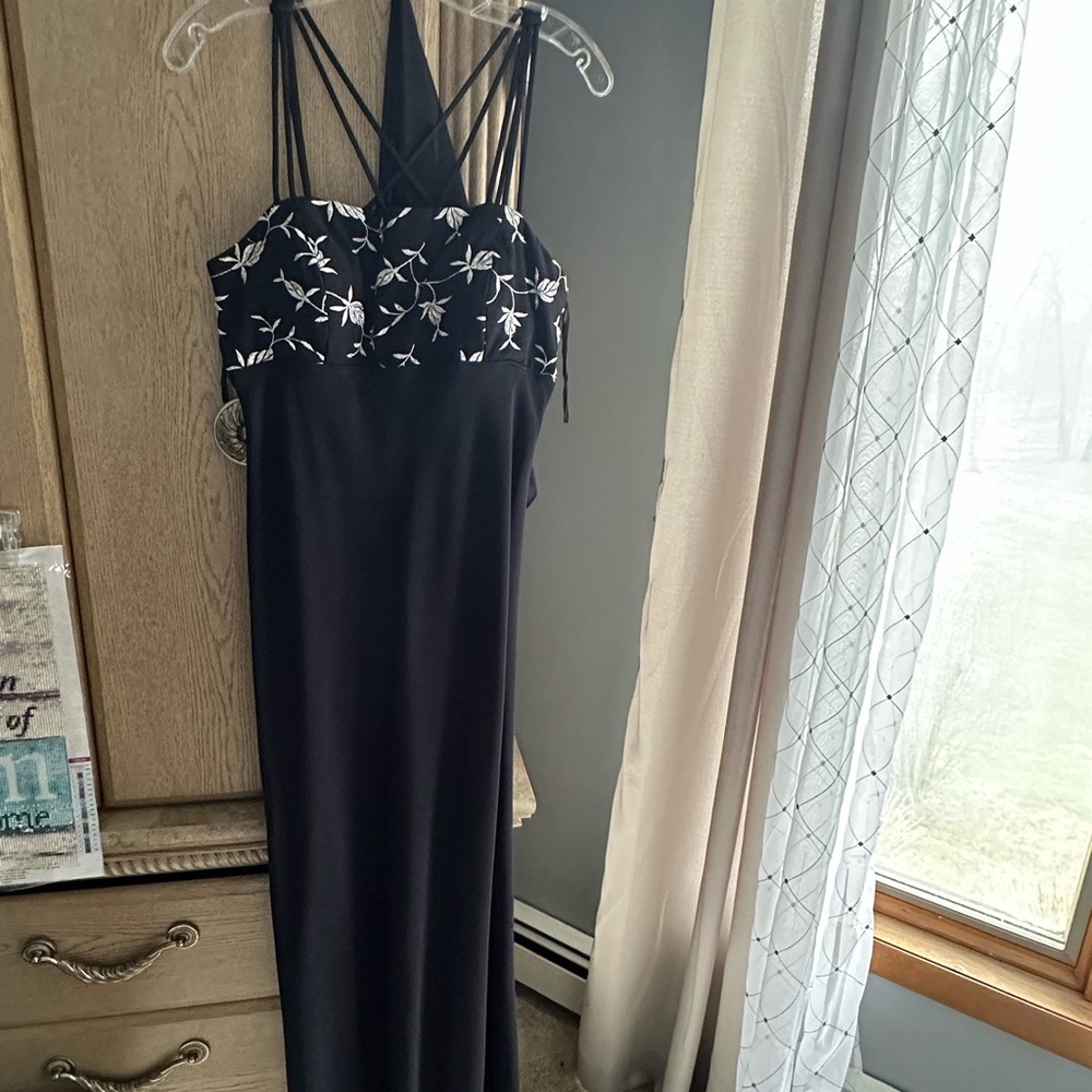 Elegant Black and White Floral Dress